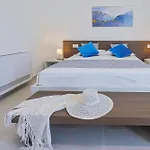 Dedalo, Direct Sea Access Villa Sciacca