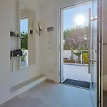Villa Dedalo, Direct Sea Access