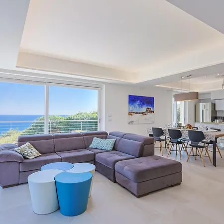 Villa Dedalo, Direct Sea Access *