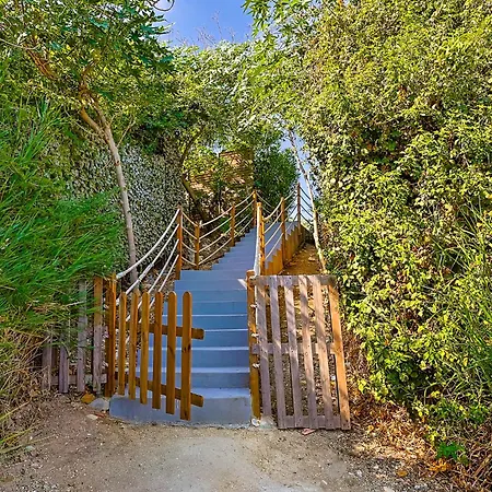 Dedalo, Direct Sea Access Villa Sciacca