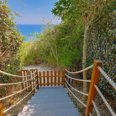 Villa Dedalo, Direct Sea Access *
