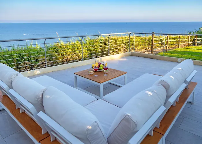 Dedalo, Direct Sea Access Villa