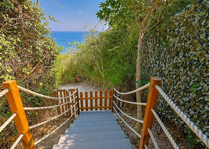 Villa Dedalo, Direct Sea Access *