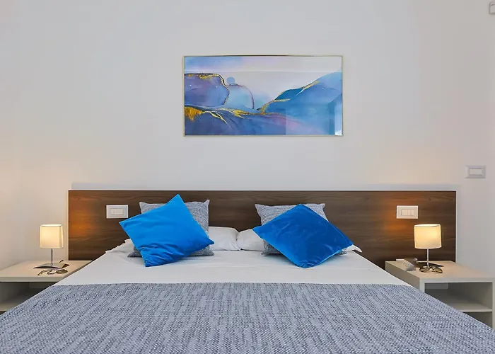 Dedalo, Direct Sea Access Villa *