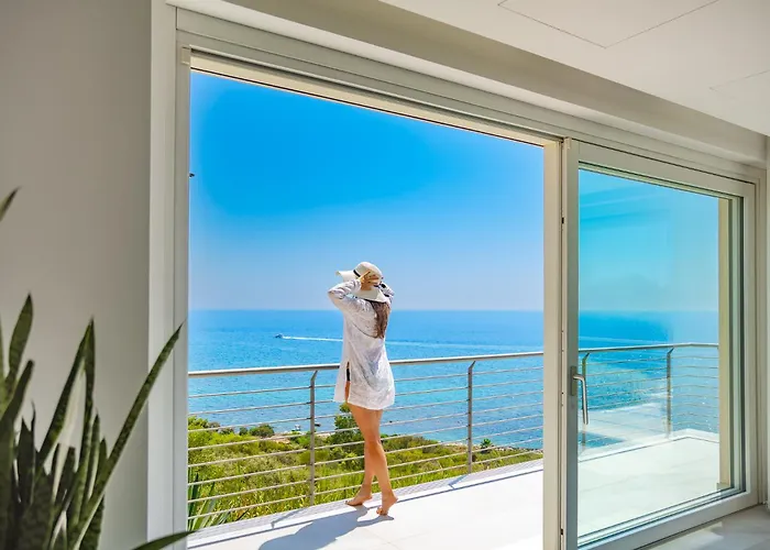 Dedalo, Direct Sea Access