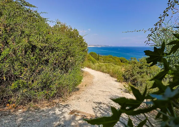 Dedalo, Direct Sea Access