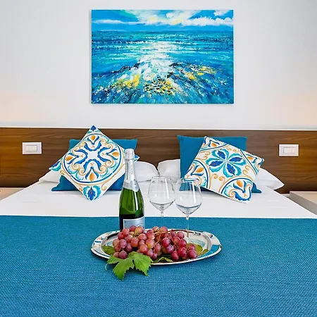 Villa Dedalo, Direct Sea Access Sciacca