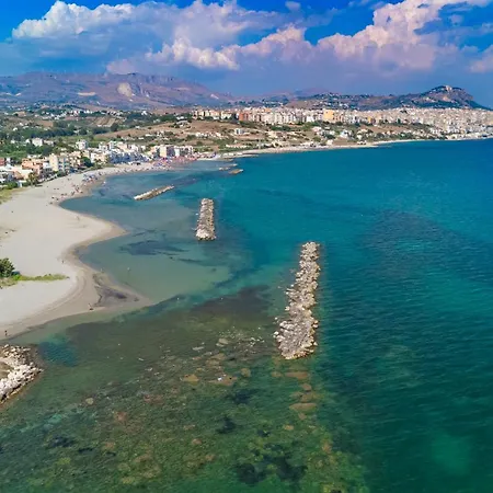 Villa Dedalo, Direct Sea Access